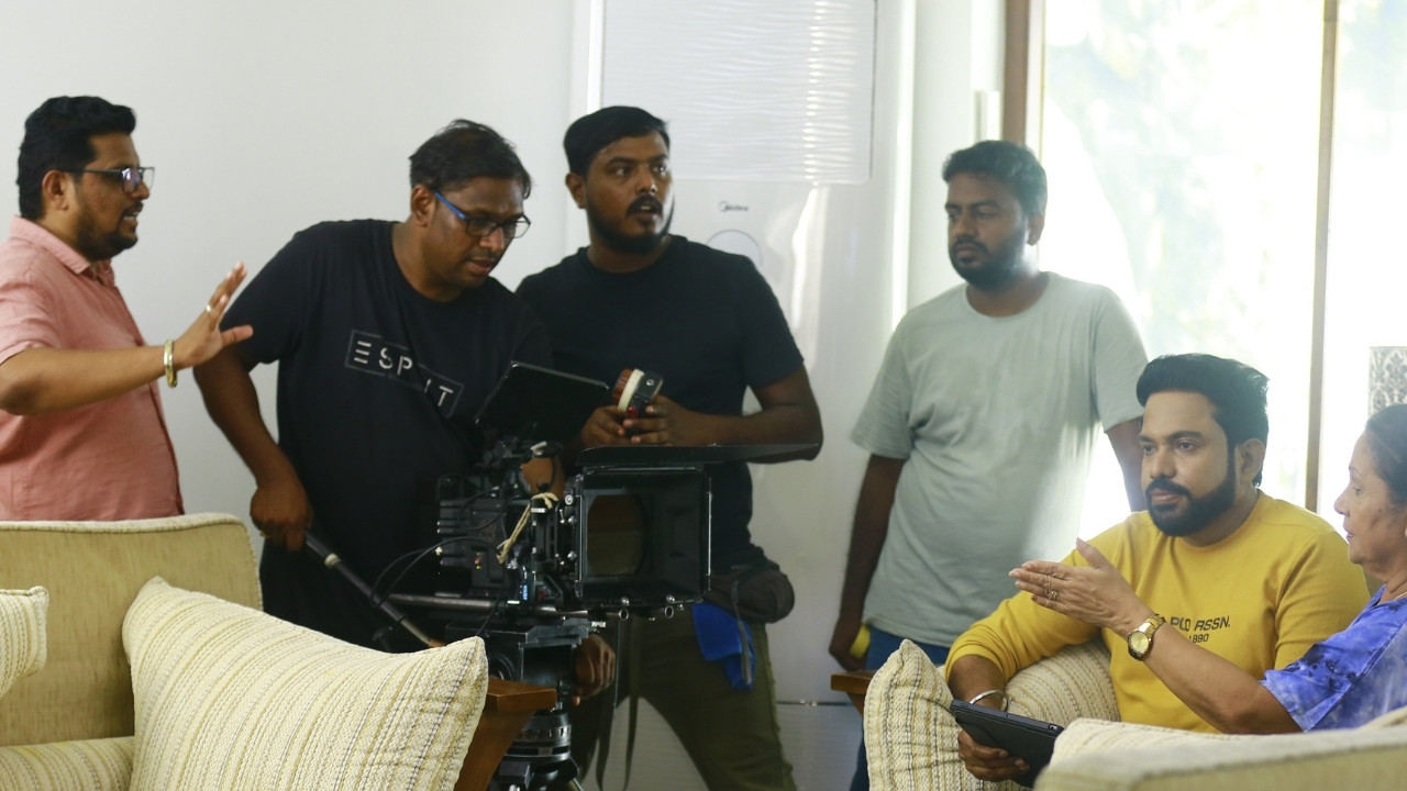 Behind the Scenes 2